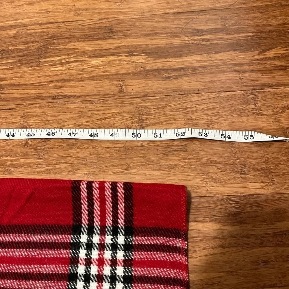 Oleg Cassini O.C. red white & black plaid long wrap blanket scarf w fringe 66